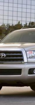 TOYOTA Sequoia II 4.7L V8 (273 Hp) 4WD 技術仕様

