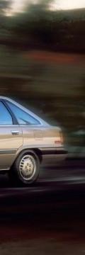 TOYOTA Camry Hatchback I 2.0 (99 Hp) Caratteristiche tecniche
