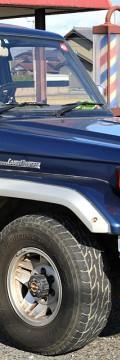 TOYOTA Land Cruiser 70 (HZJ70)  Características técnicas
