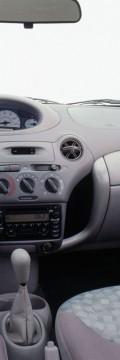 TOYOTA Modello
  Echo  Caratteristiche tecniche
