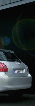 TOYOTA Модель
  Auris  Технічні характеристики
