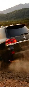 TOYOTA Land Cruiser 200 Restyling II  Características técnicas
