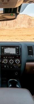 TOYOTA Sequoia II Restyling 5.7 AT (381hp) 4x4 技術仕様
